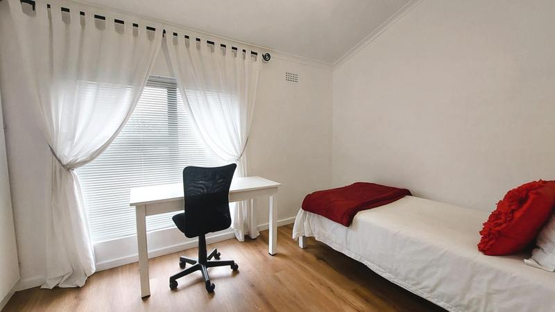 2 Bedroom Property for Sale in La Rochelle Western Cape